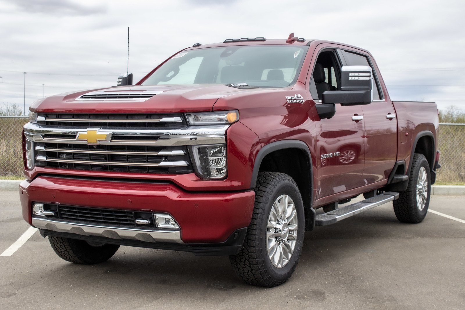 New 2020 Chevrolet SILVERADO 3500HD HIGH COUNTRY 4WD Crew Cab Pickup