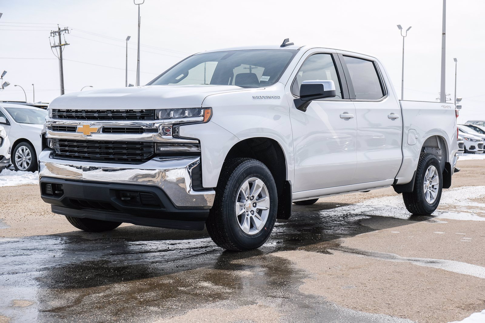 New 2020 Chevrolet Silverado 1500 LT 4WD Crew Cab Pickup