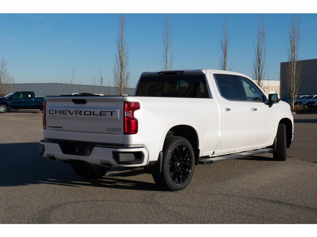 New 2020 Chevrolet Silverado 1500 High Country Crew Cab Pickup in ...