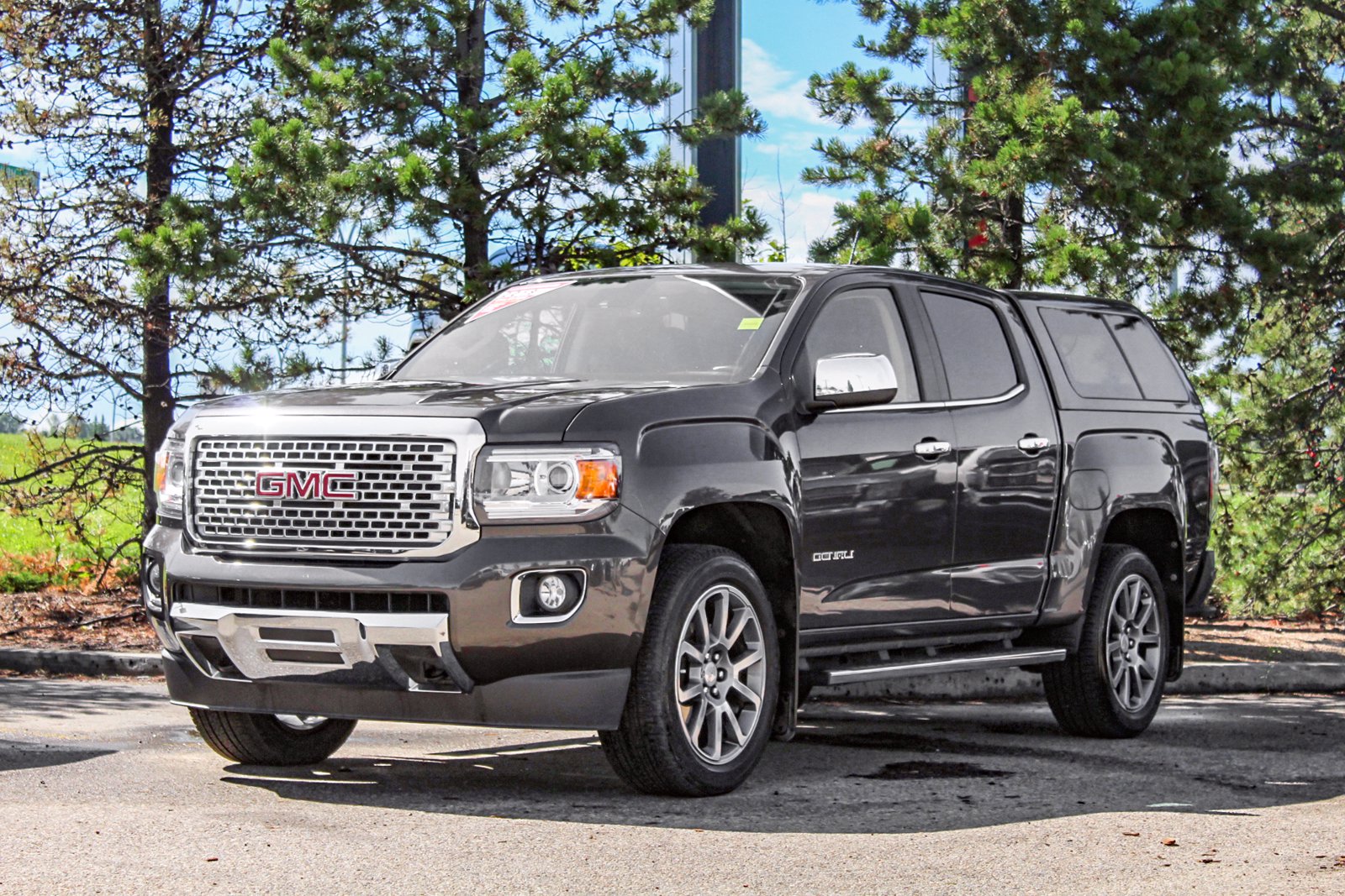 Gmc canyon denali