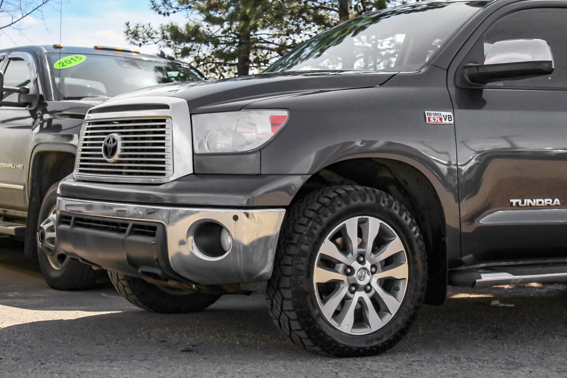 Pre-Owned 2011 Toyota Tundra Platinum 5.7L 4WD Crew Cab Pickup